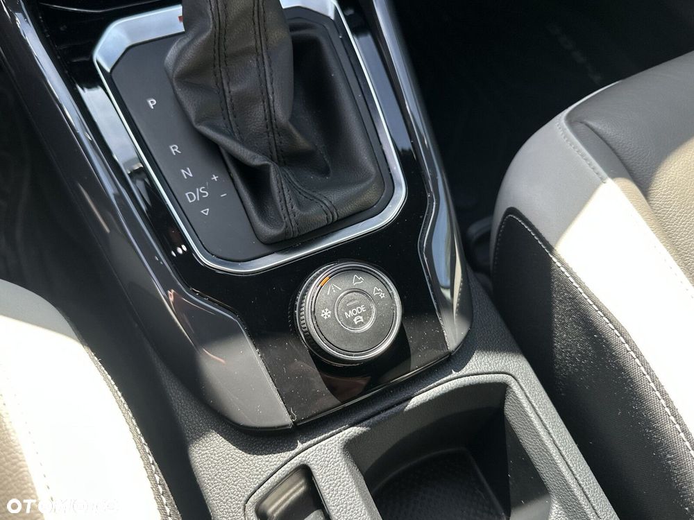 Volkswagen T-Roc 2.0 TSI 4Motion Premium DSG - 25