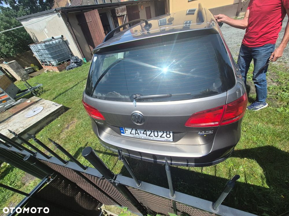 Volkswagen Passat 2.0 TDI Comfortline - 20