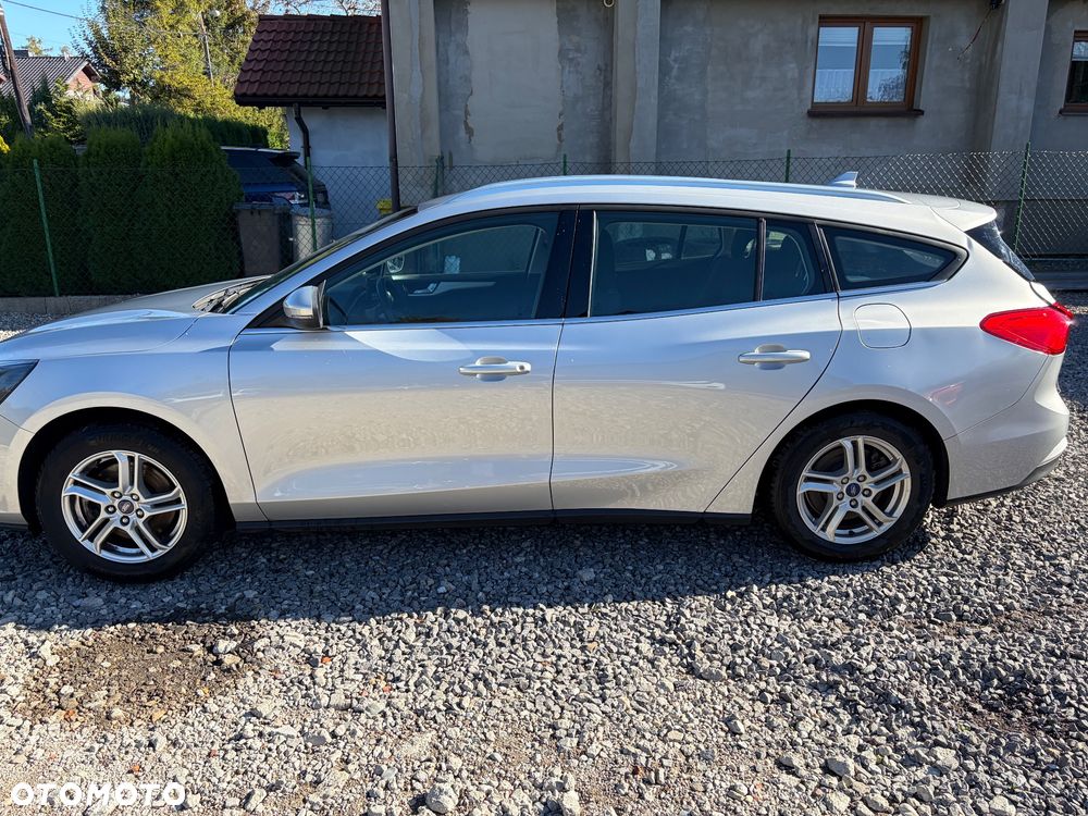 Ford Focus 1.5 EcoBlue Start-Stopp-System COOL&CONNECT - 18