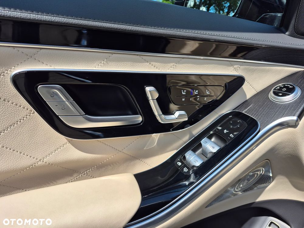 Mercedes-Benz Klasa S 400 d 4-Matic AMG Line 9G-TRONIC - 16