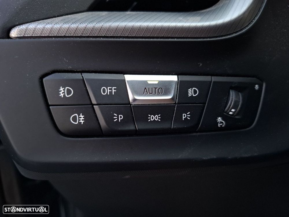 BMW 116 d Pack Desportivo M Auto - 18