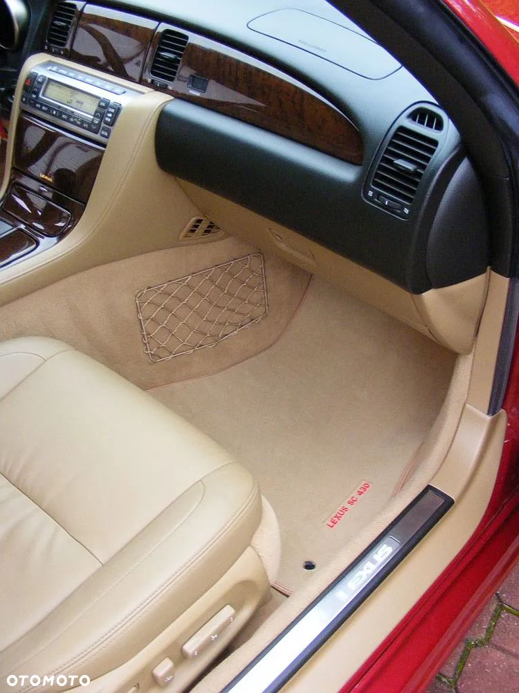 Lexus SC 430 - 27