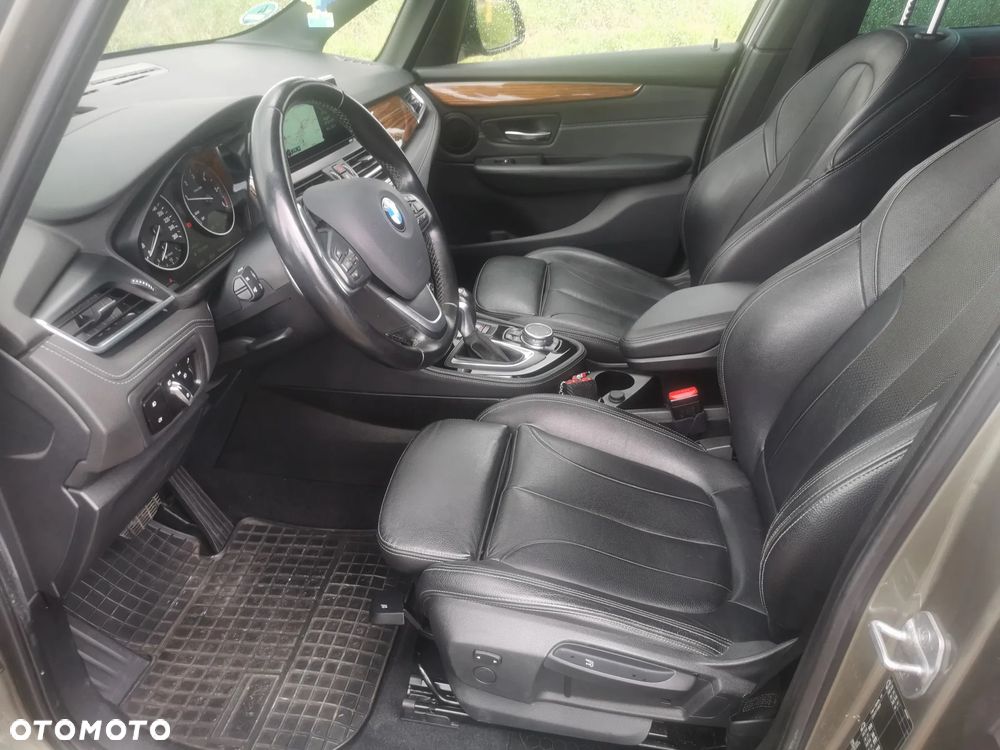 BMW Seria 2 220d xDrive Sport-Aut Luxury Line - 9