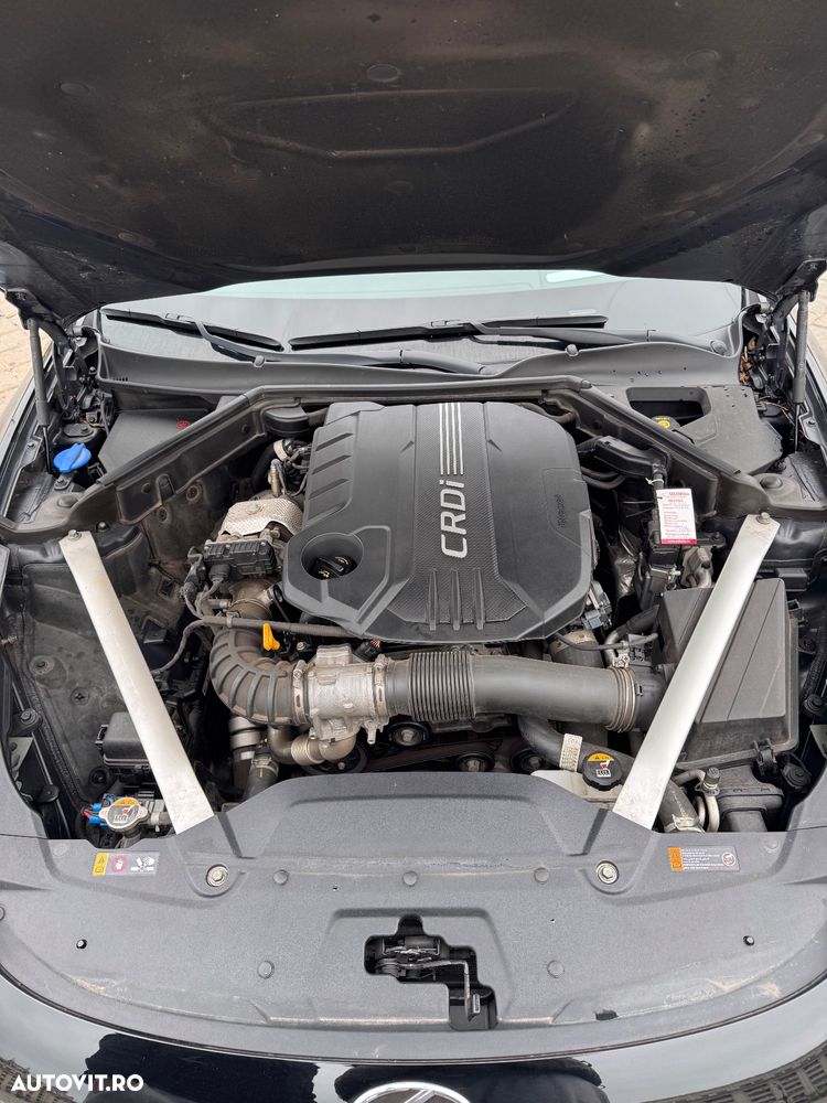 Kia Stinger 2.2 CRDI AWD GT Line - 24