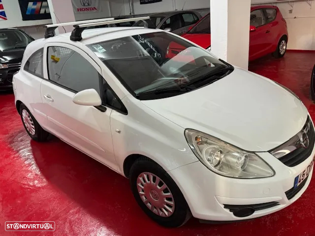 Opel CORSA - 3