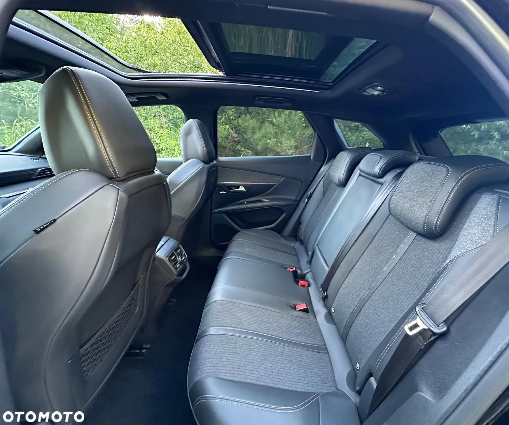 Peugeot 3008 1.6 PureTech GPF GT Line S&S EAT8 - 17