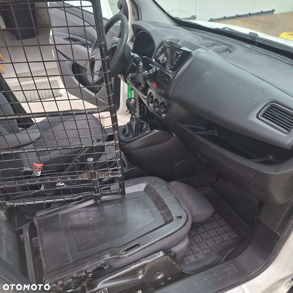 Fiat Doblo - 19