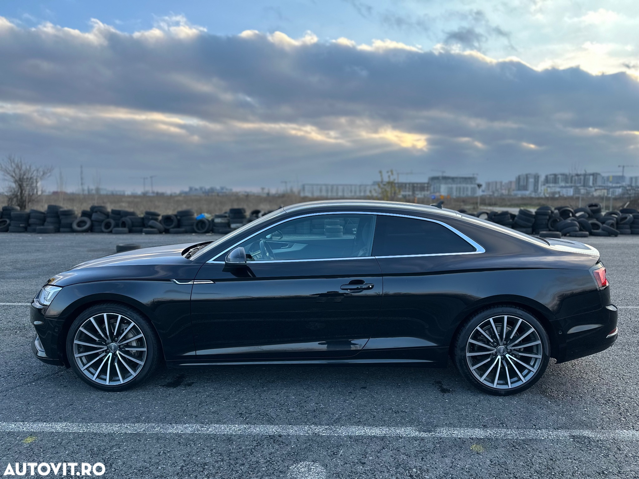 Audi A5 Coupe 2.0 40 TDI S tronic Sport - 8