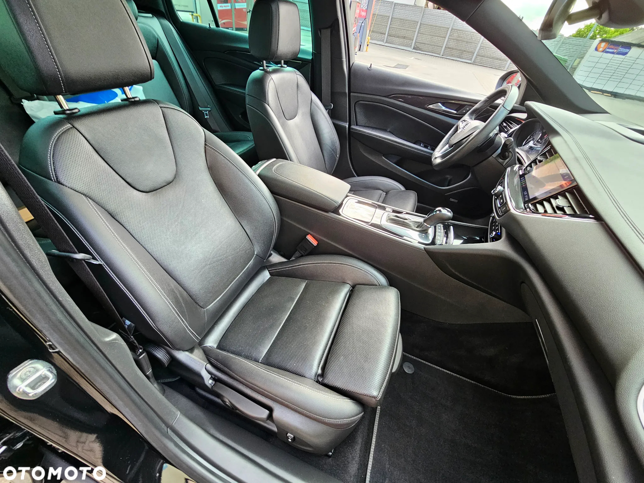 Opel Insignia CT 1.6 T Exclusive S&S - 8