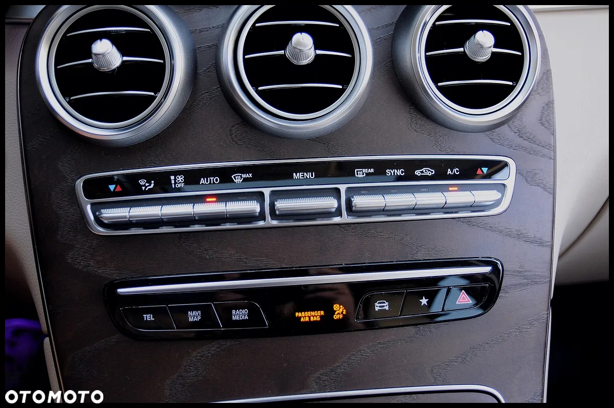 Mercedes-Benz GLC Coupe 220 d 4-Matic - 35
