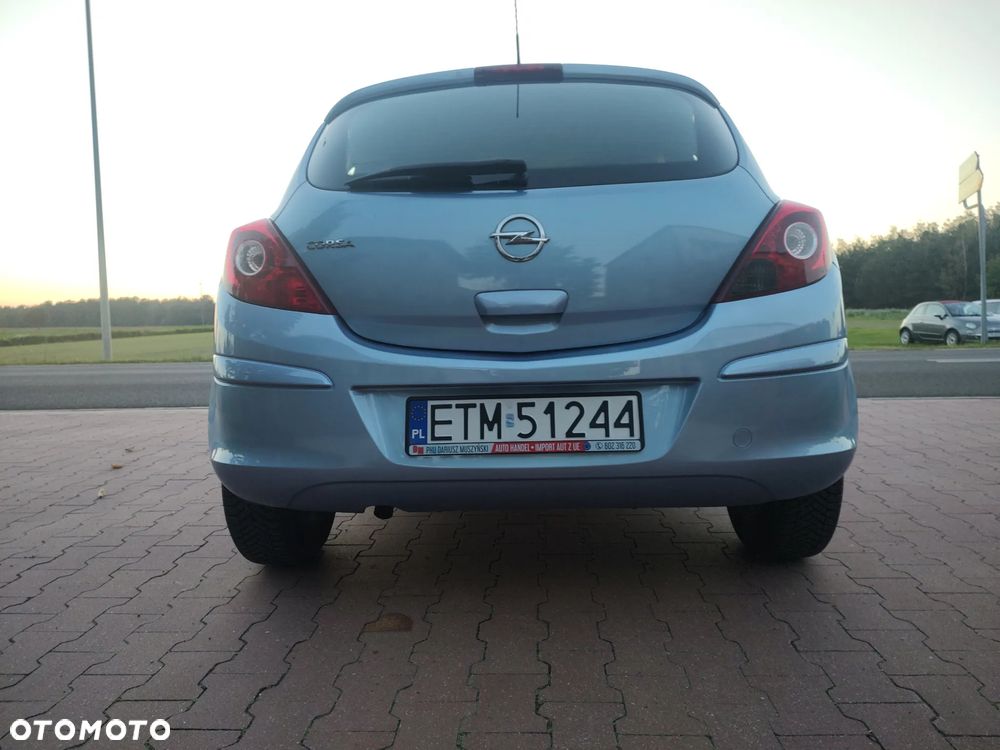 Opel Corsa - 12