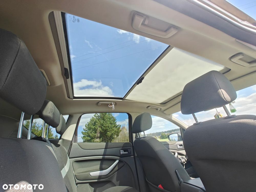 Ford Kuga 2.0 TDCi 4WD Titanium - 11