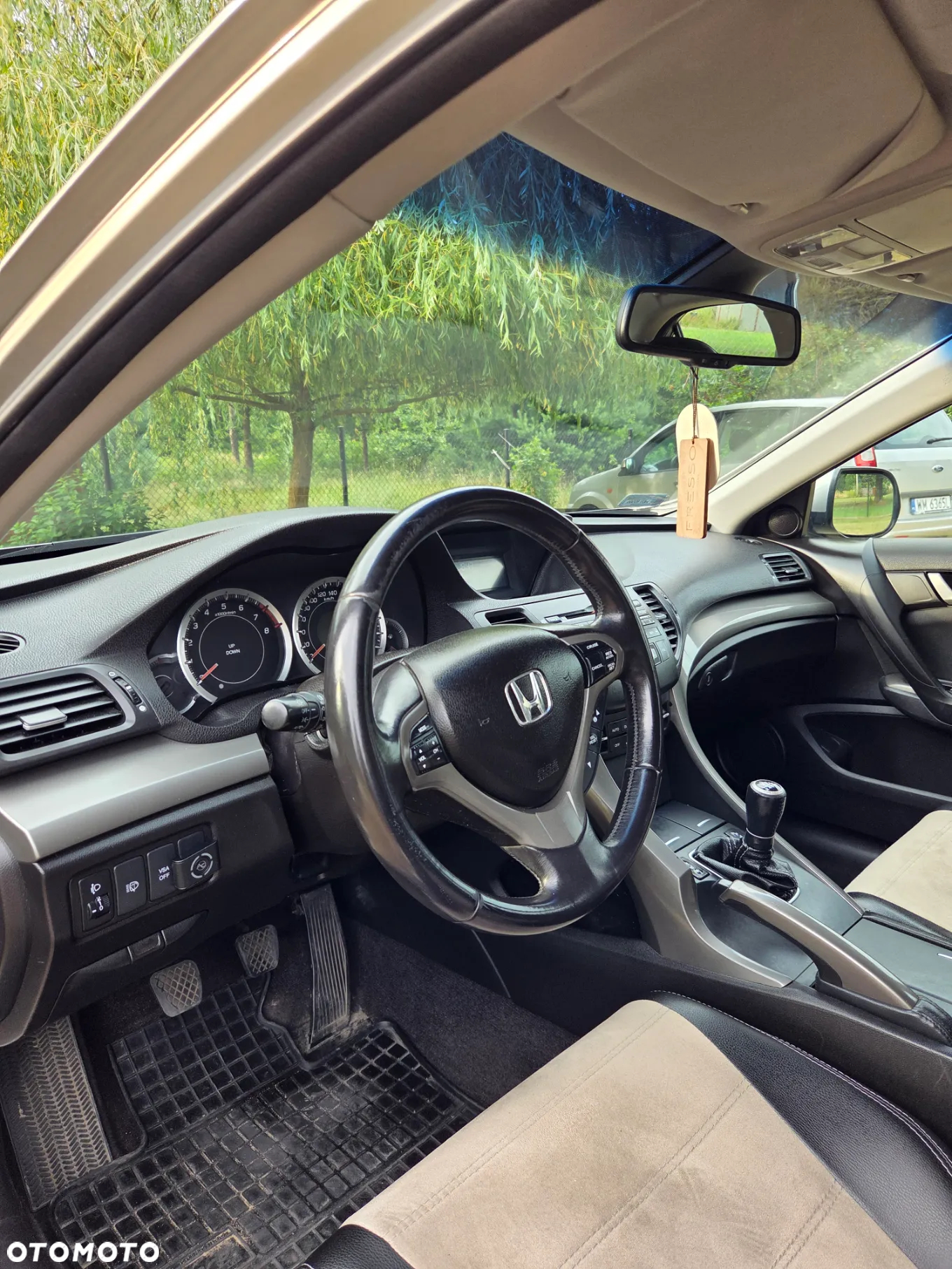 Honda Accord 2.0 Elegance - 11