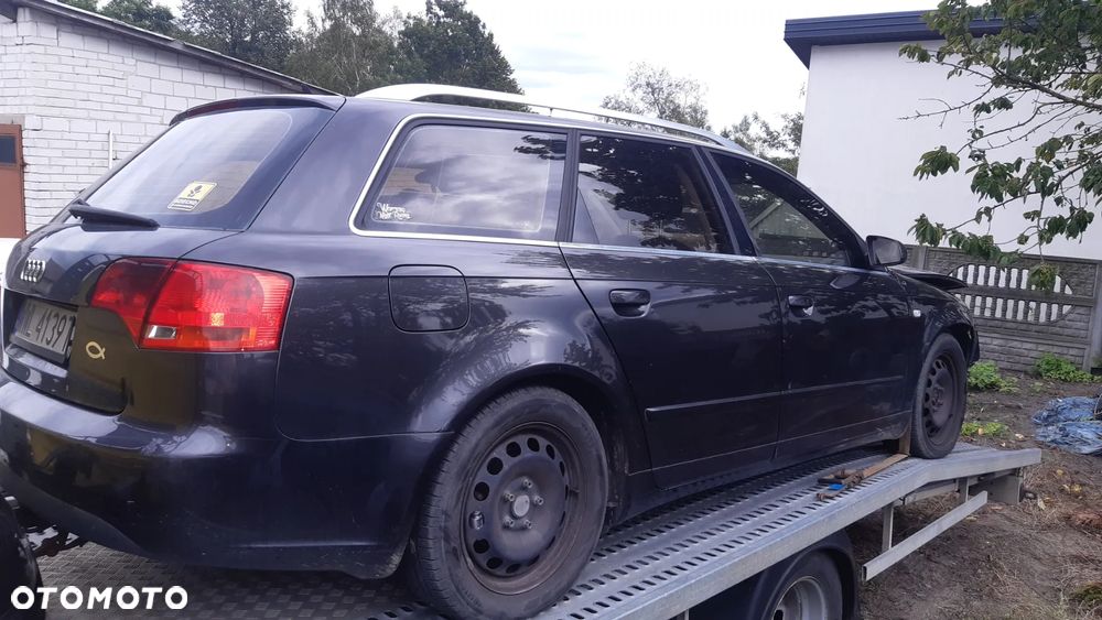 Audi A4 Avant - 4