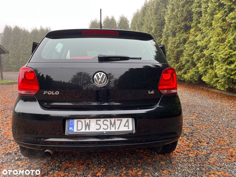 Volkswagen Polo 1.4 16V Comfortline - 14