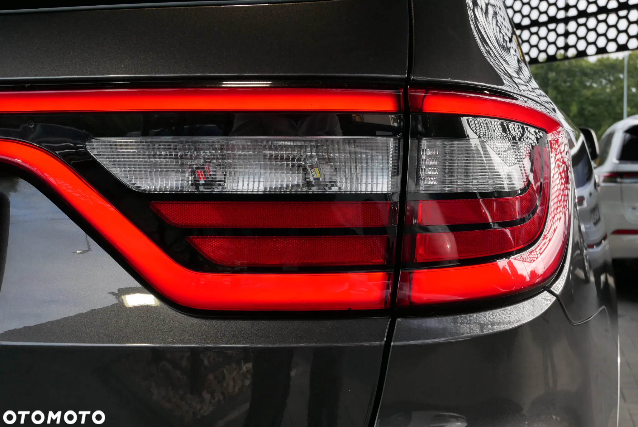 Dodge Durango - 32