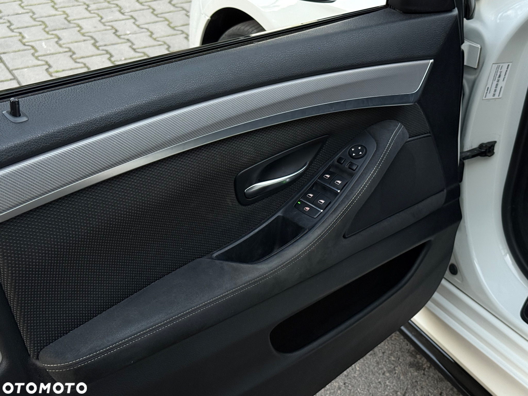 BMW Seria 5 520d xDrive - 20