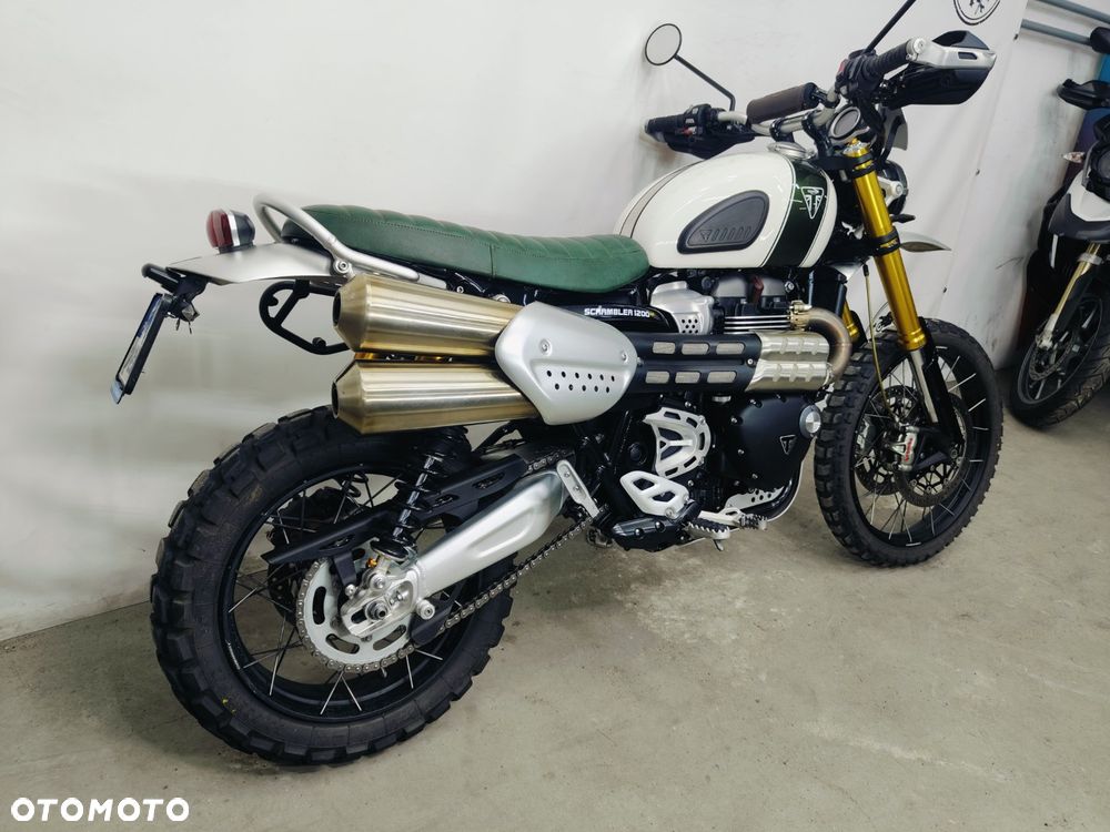 Triumph Scrambler - 12