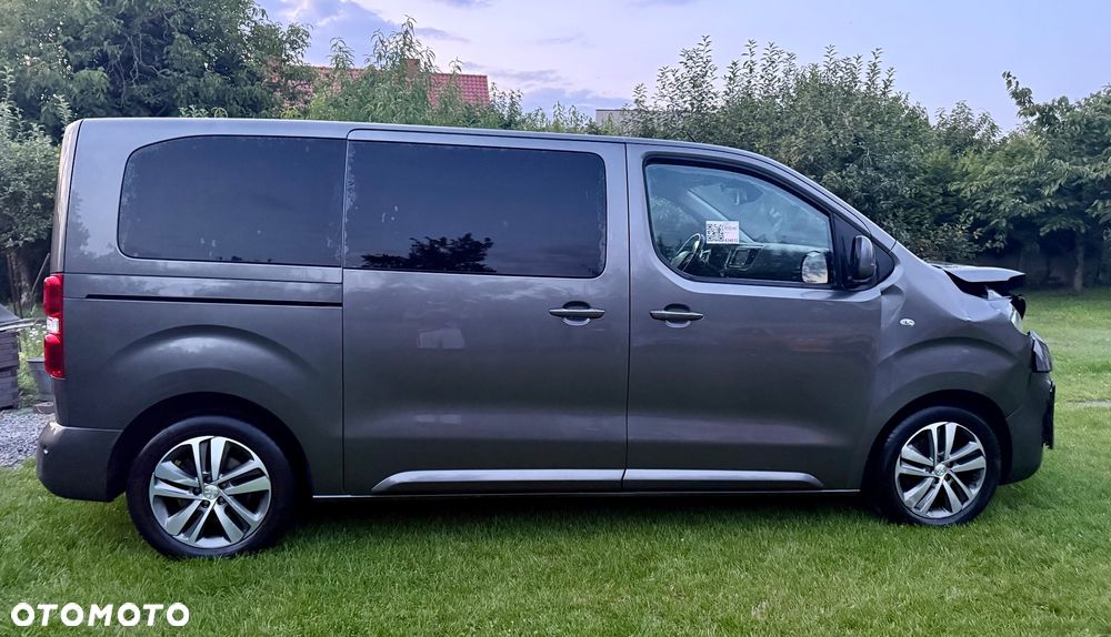 Peugeot Traveller L2 2.0 Business VIP - 8