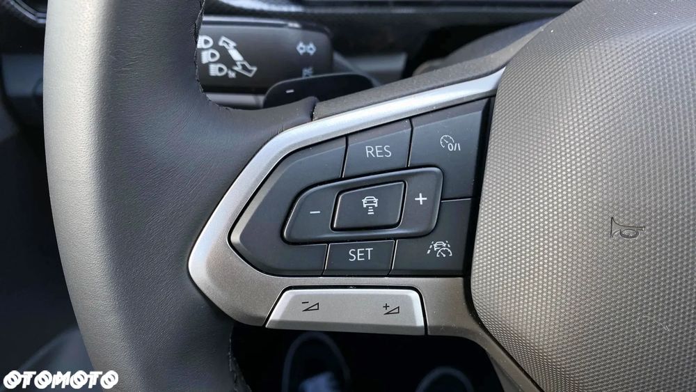 Volkswagen T-Cross - 11