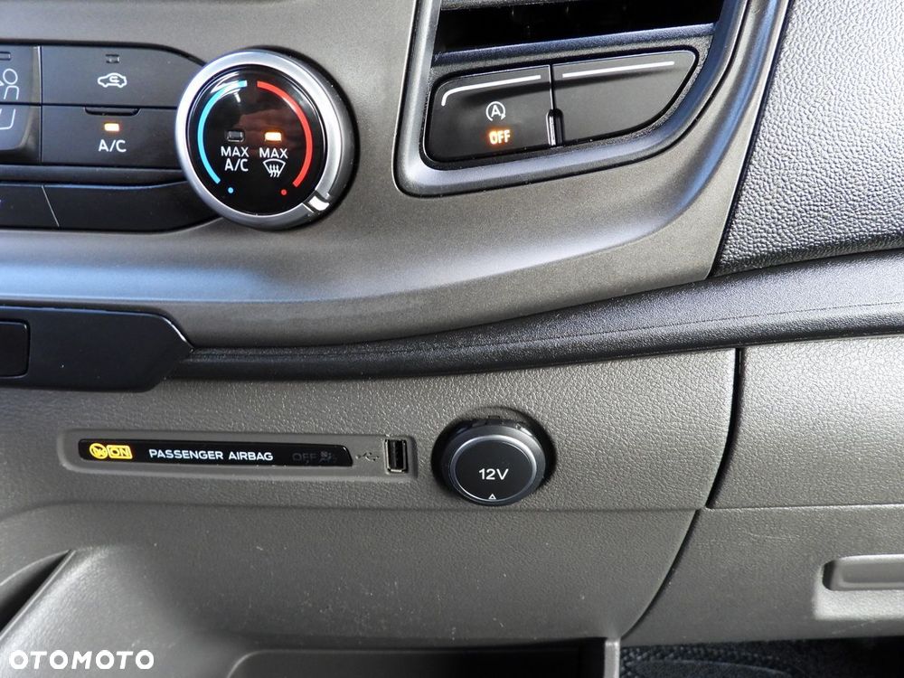 Ford TRANSIT WYWROTKA TEMPOMAT LEDY BLIŹNIACZE KOŁA KLIMATYZACJA  130KM - 37