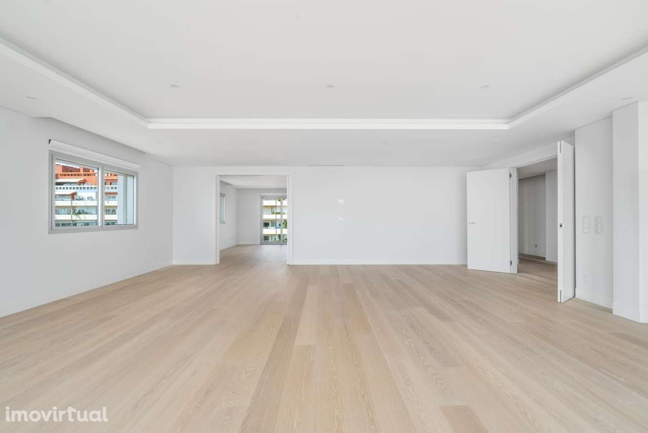 Penthouse T4 com piscina, Alto de Algés, Oeiras - Grande imagem: 5/37