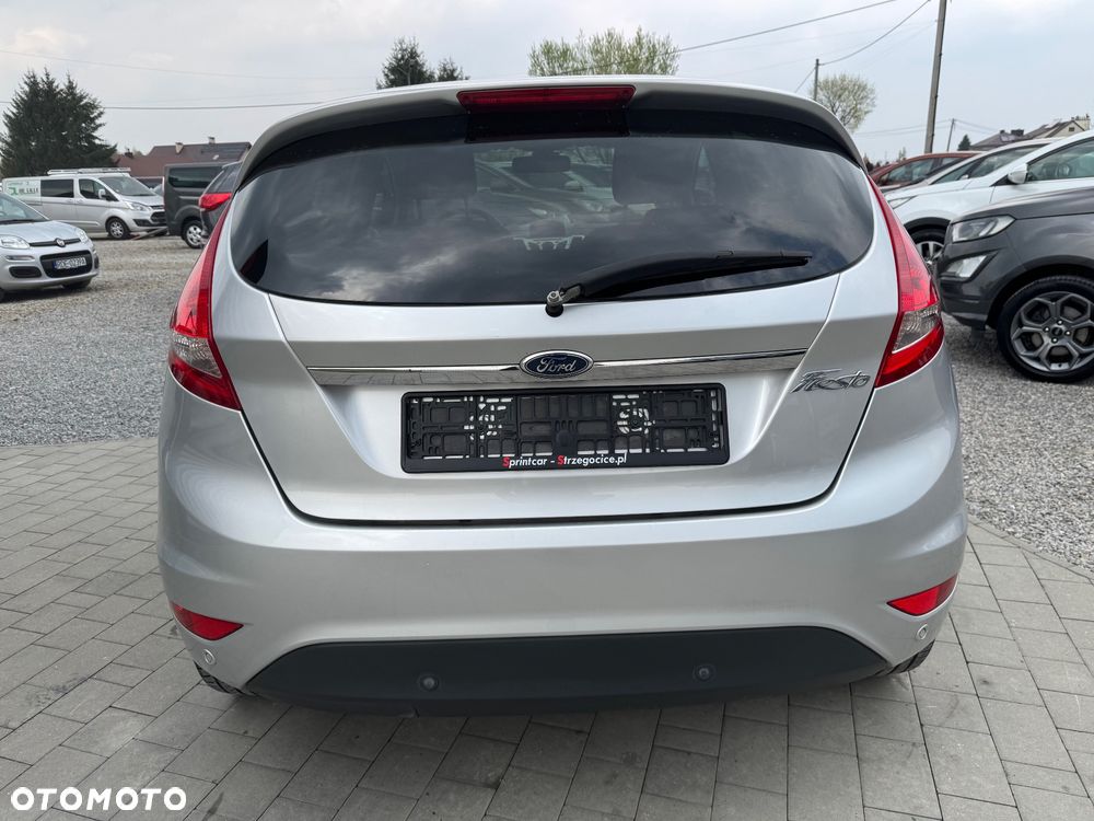 Ford Fiesta 1.4 Titanium - 11