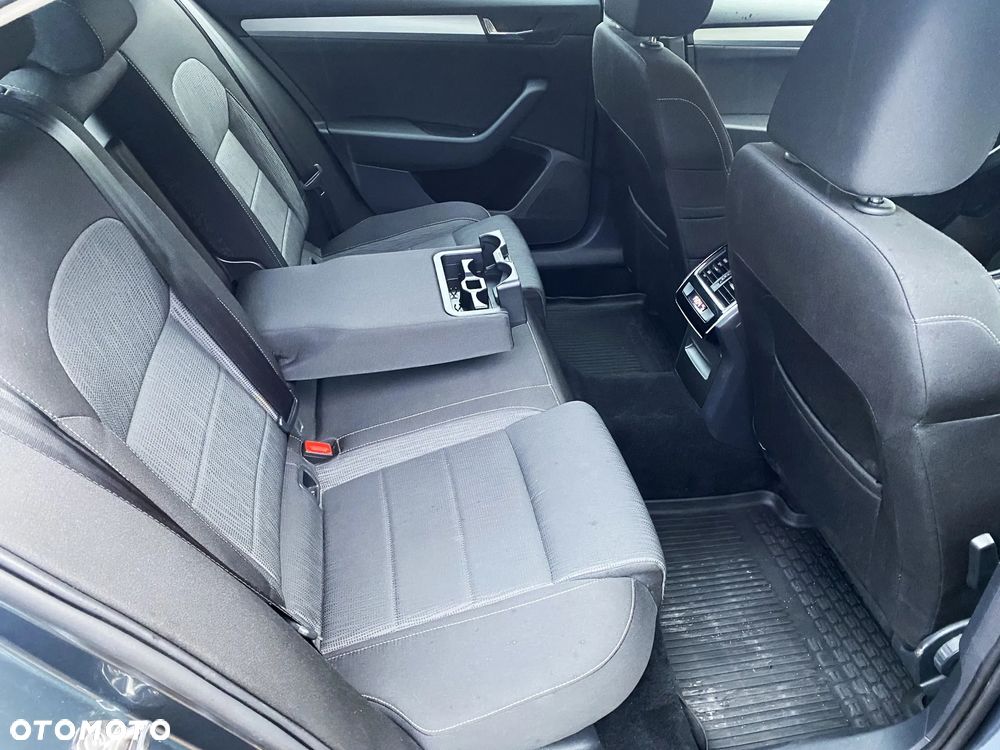 Skoda Superb 1.4 TSI ACT Style - 25