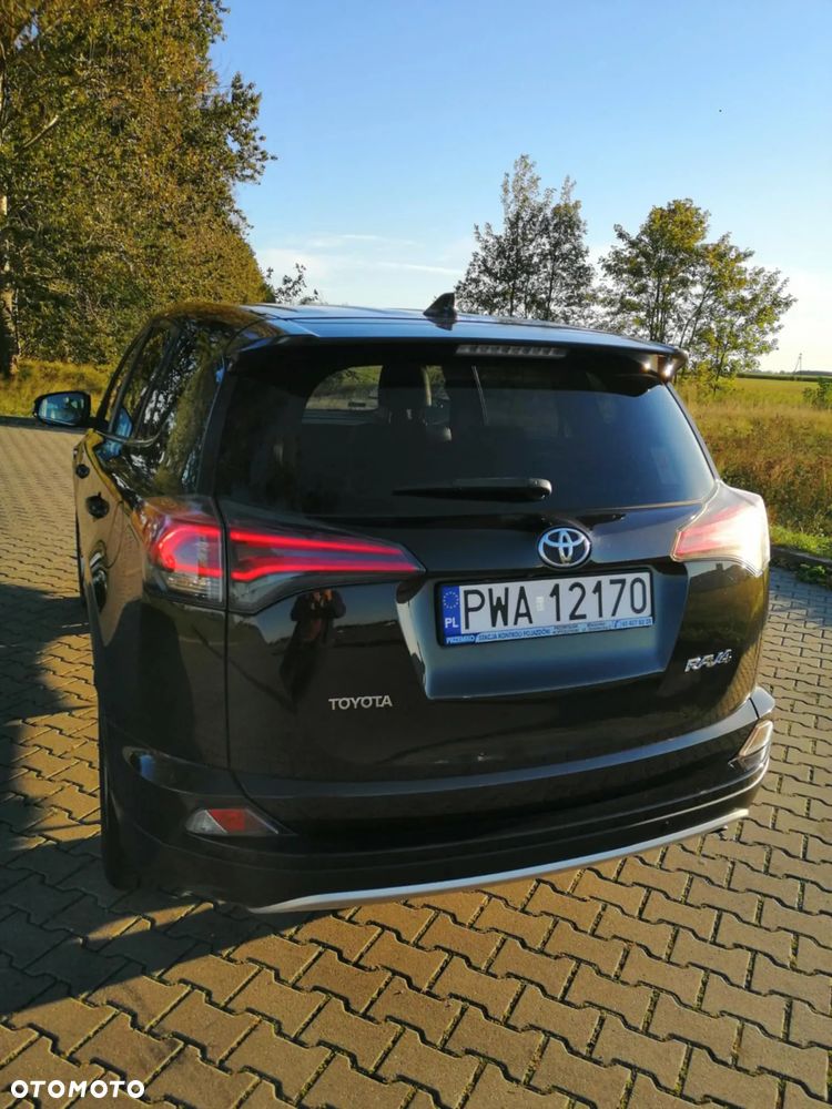 Toyota RAV4 2.0 D-4D Premium 4x2 - 7