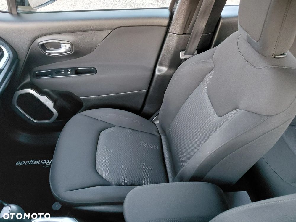 Jeep Renegade 1.4 MultiAir DSG Limited - 16