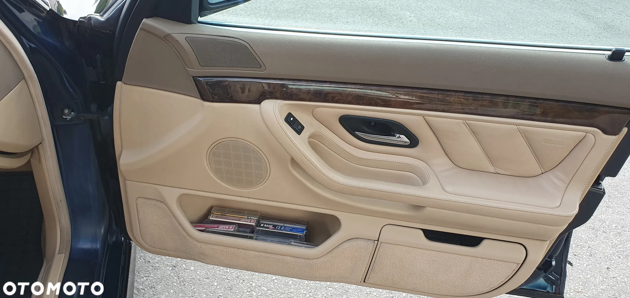 BMW Seria 7 740i - 18