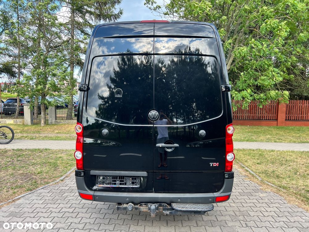 Volkswagen Crafter 2.0 TDI 163KM 2016 rok  Maxi Jumbo Czarny - 14