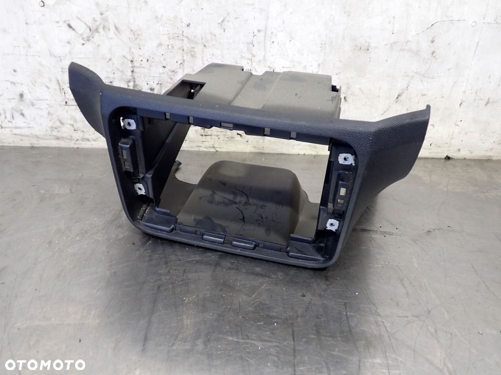 RAMKA STELAŻ RADIA SKODA ROOMSTER PREMIA 1.4  5J1858089 - 1