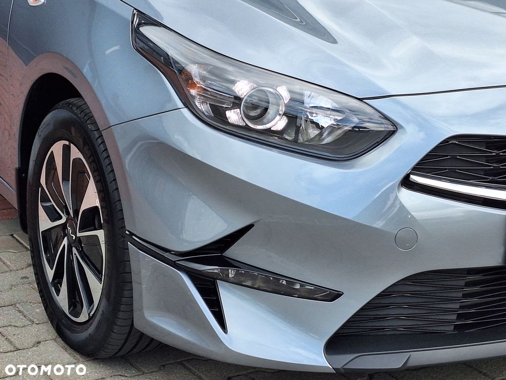 Kia Ceed 1.5 T-GDI M DCT - 12