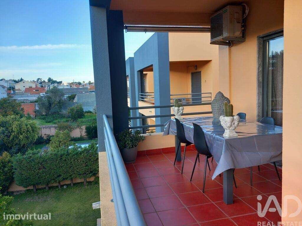 Apartamento T2 em Palmela de 114,00 m2 - Grande imagem: 3/17