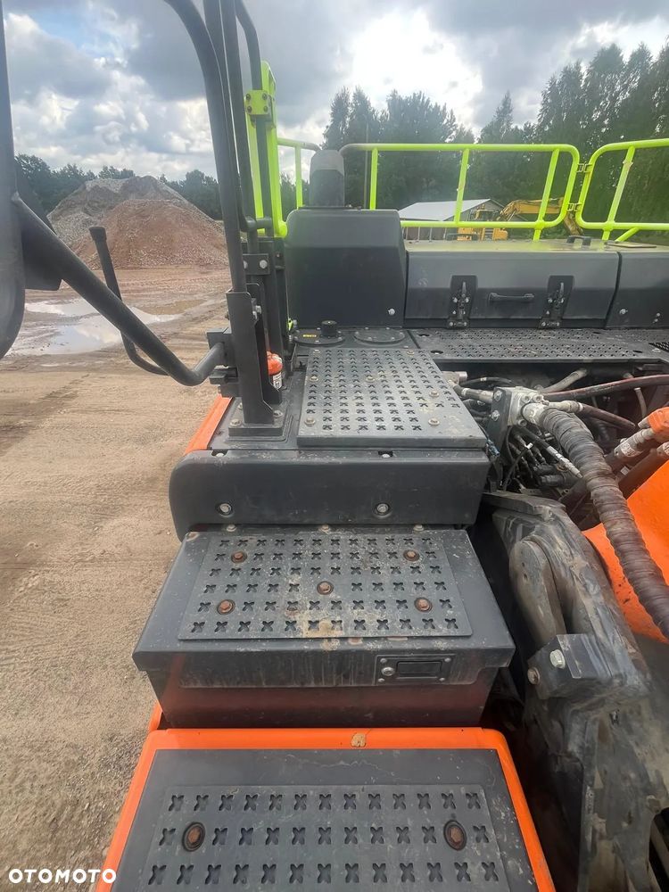 Doosan DX 300  LC - 7 KOPARKA GĄSIENICOWA - 30