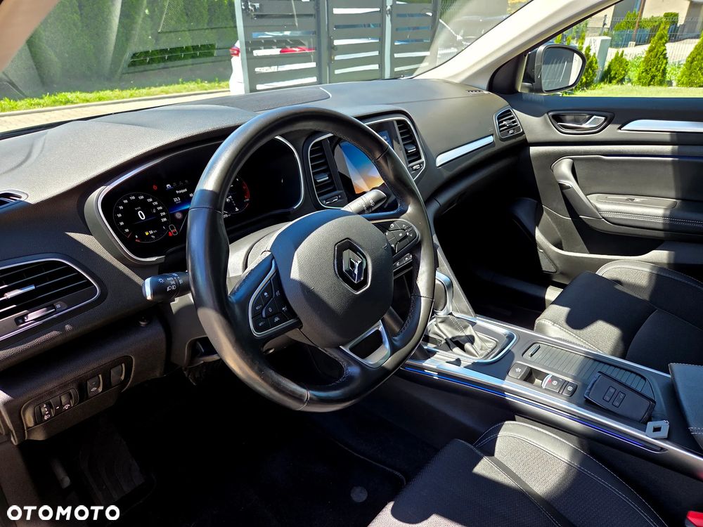 Renault Megane 1.3 TCe FAP Techno EDC - 8