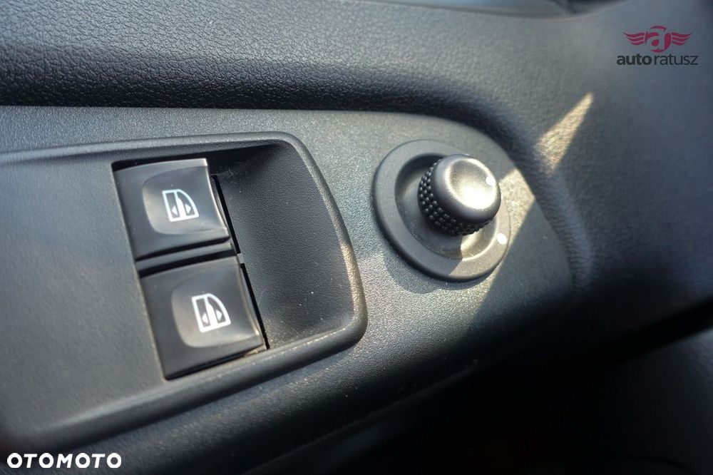 Renault Trafic - 32