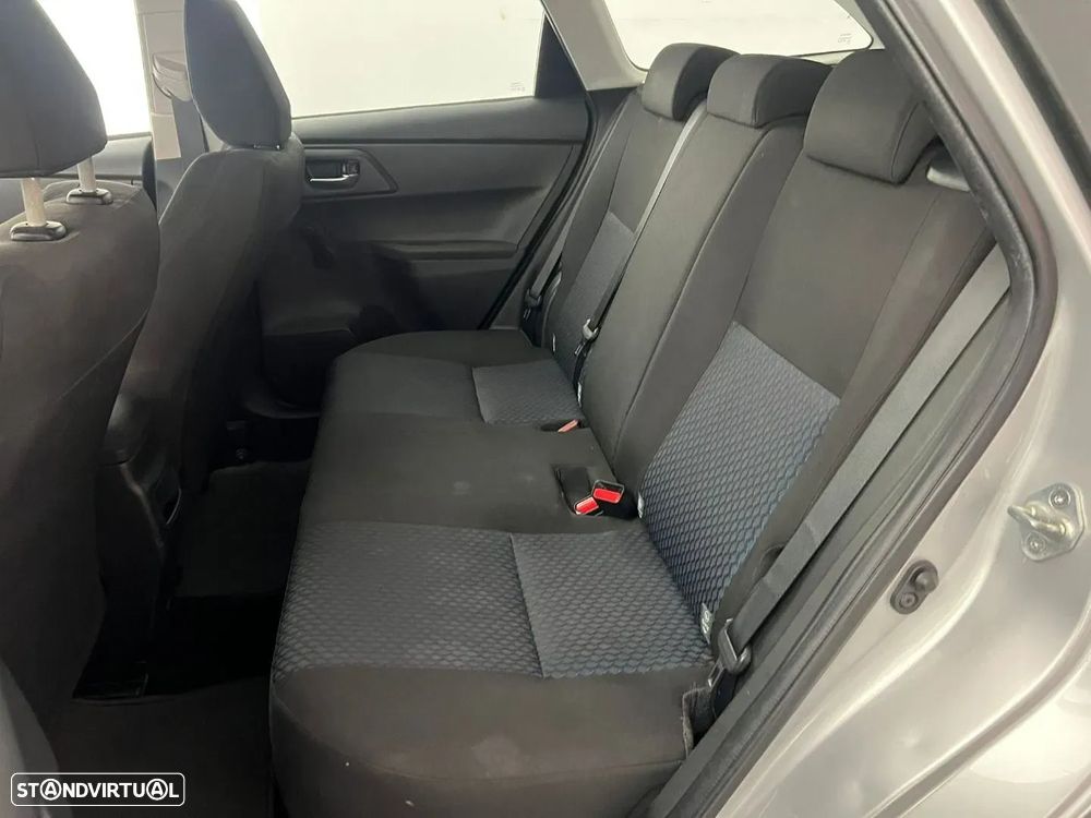 Toyota Auris Touring Sports 1.4 D-4D Active - 10