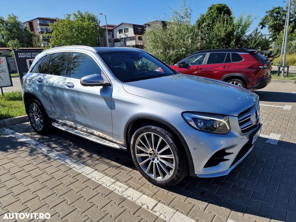 Mercedes-Benz GLC - 1