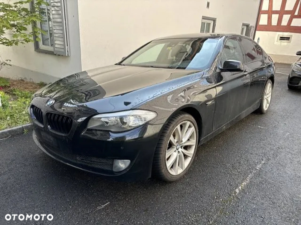 BMW Seria 5 535i