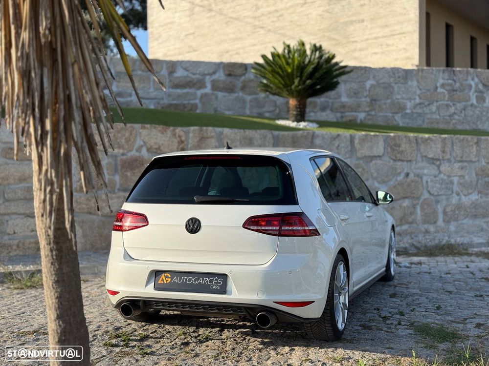 VW Golf 2.0 TSi GTi DSG Performance - 8