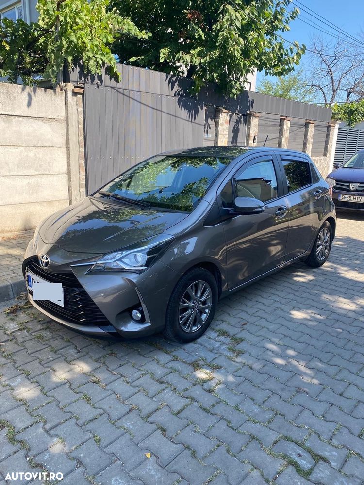 Toyota Yaris 1.5 L VVT-iE Active - 1