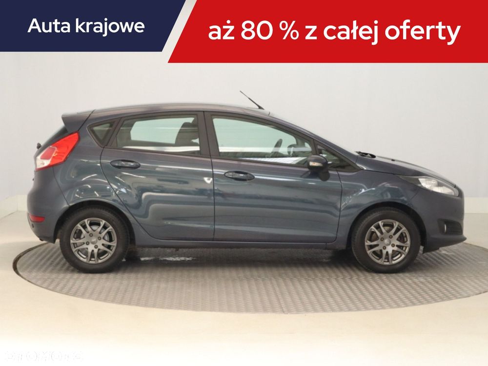 Ford Fiesta - 8