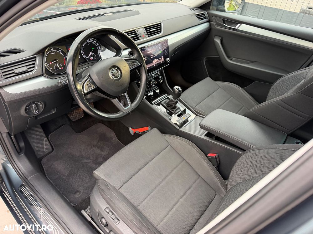 Skoda Superb - 11