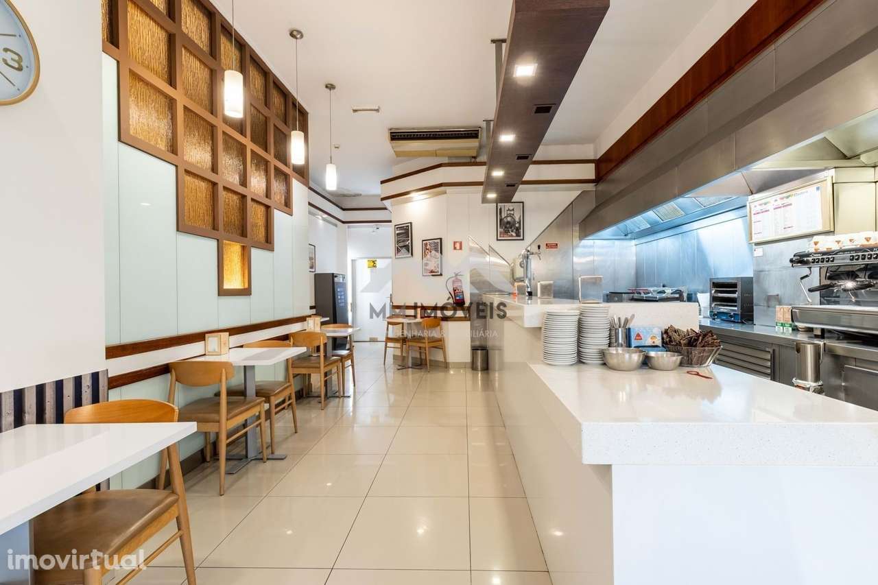 Confeitaria – Pastelaria | Porto – Constituição | Totalmente Equipado - Grande imagem: 3/11
