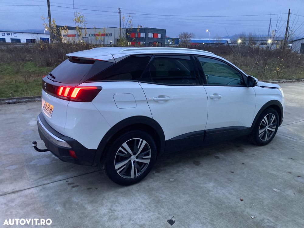 Peugeot 3008 BlueHDi 130 Stop & Start EAT8 Allure Business-Paket - 33