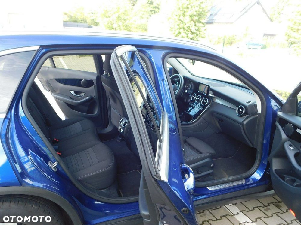 Mercedes-Benz GLC 200 d Business Edition - 10