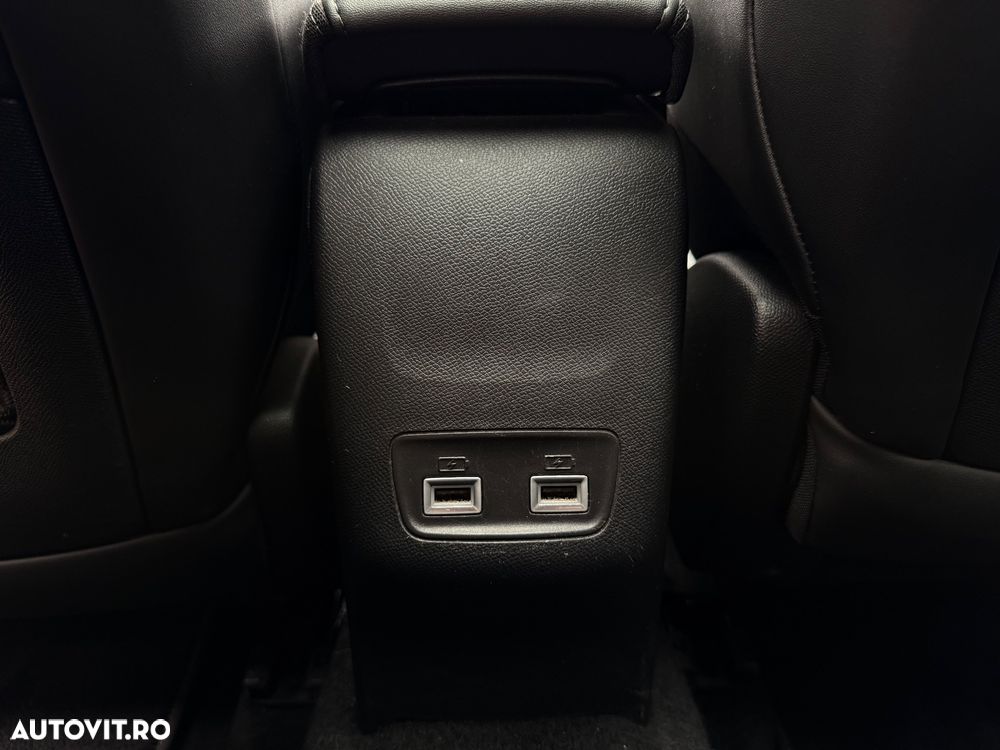 Peugeot 208 PureTech 130 EAT8 GT Pack - 27
