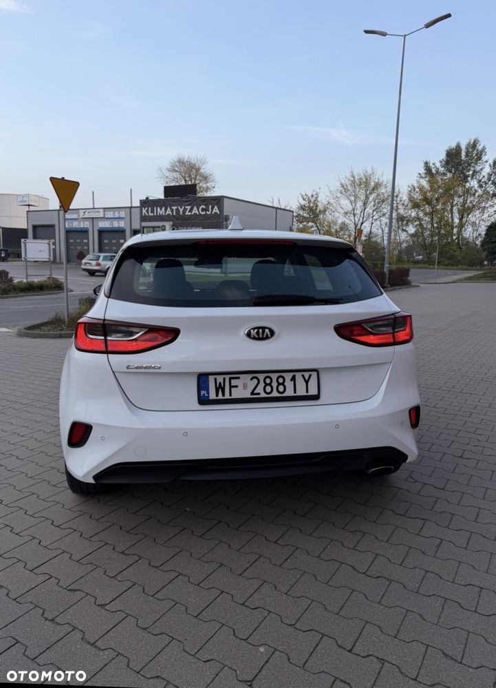 Kia Ceed - 6